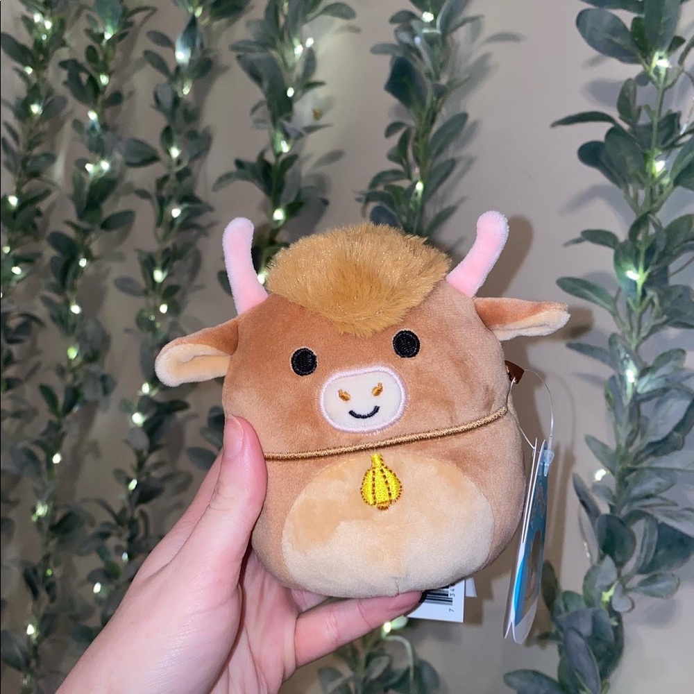 Calton the bull 5 inch Squishmallow